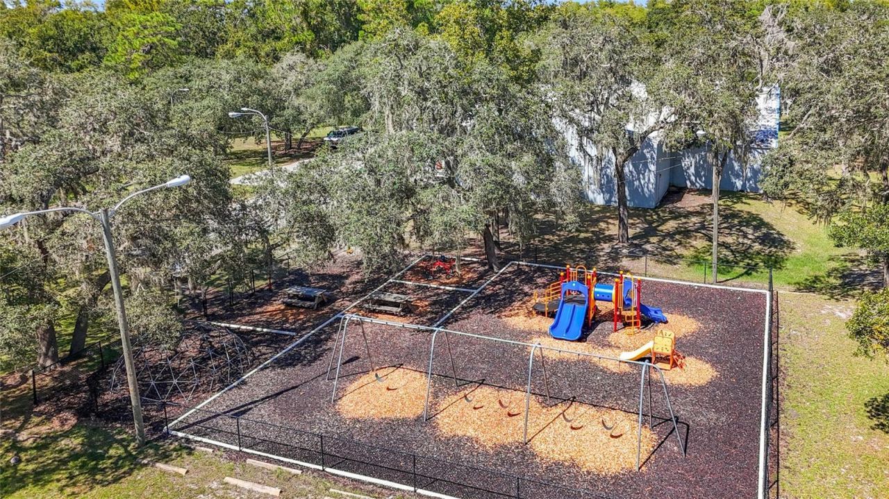 12306 State Road 52, Hudson, FL 34669 Photo