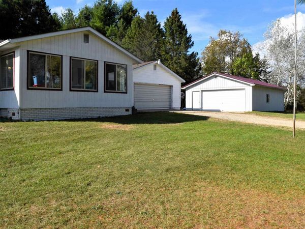 11015 75th Avenue, Mecosta, MI 49332