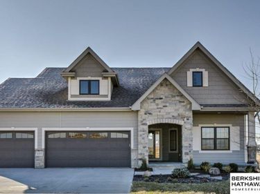 4315 S 219th Street, Elkhorn, NE 68022