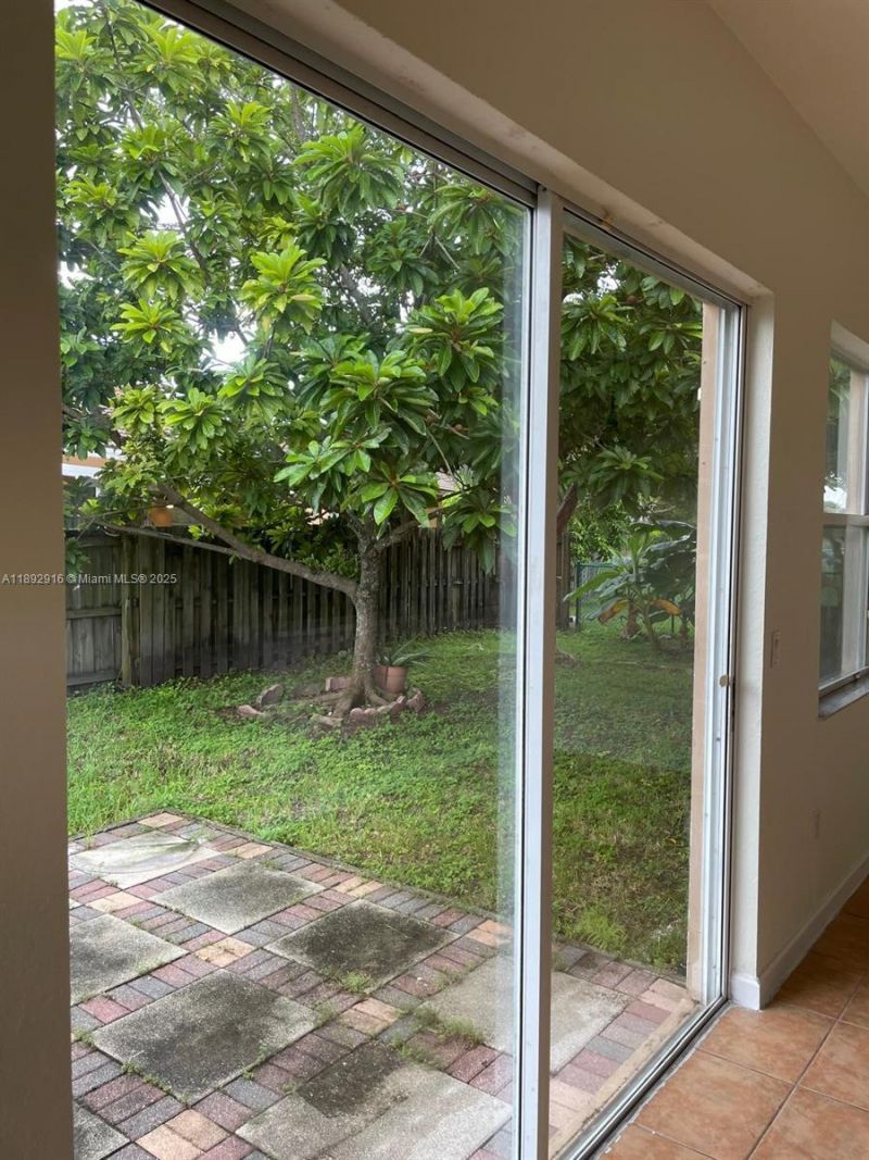 1321 SE 16th Ave, Homestead, FL 33035 Photo