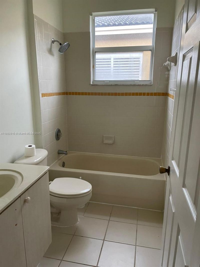 1321 SE 16th Ave, Homestead, FL 33035 Photo