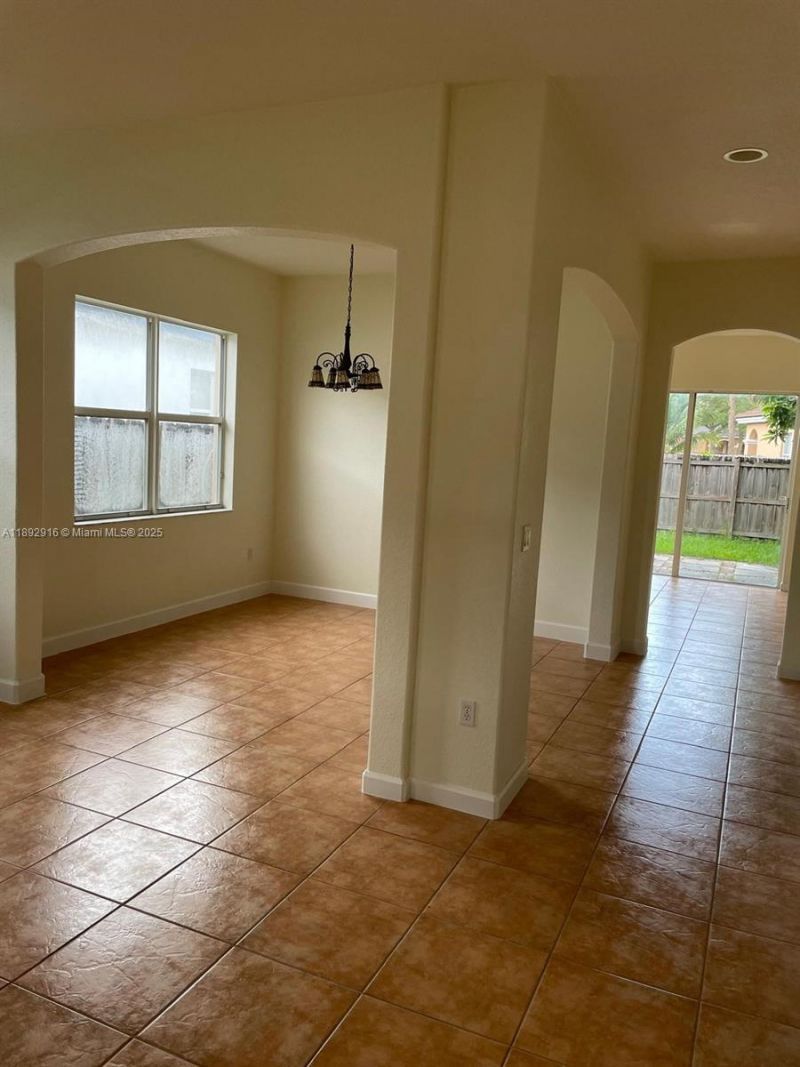 1321 SE 16th Ave, Homestead, FL 33035 Photo