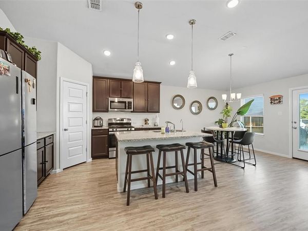 8812 Landergin Mesa Drive, Fort Worth, TX 76131