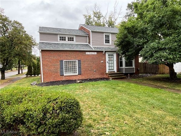 693 Quilliams Road, South Euclid, OH 44121