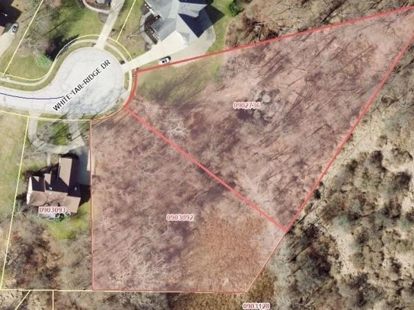 V/L White Tail Ridge Drive, Fairlawn, OH 44333