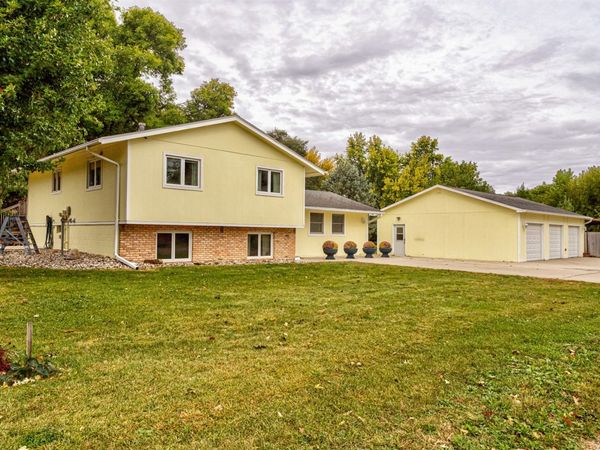 305 1st Avenue, Luther, IA 50152