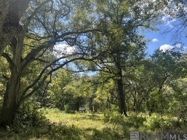 122 Carl W Ln, Greensburg, LA 70441