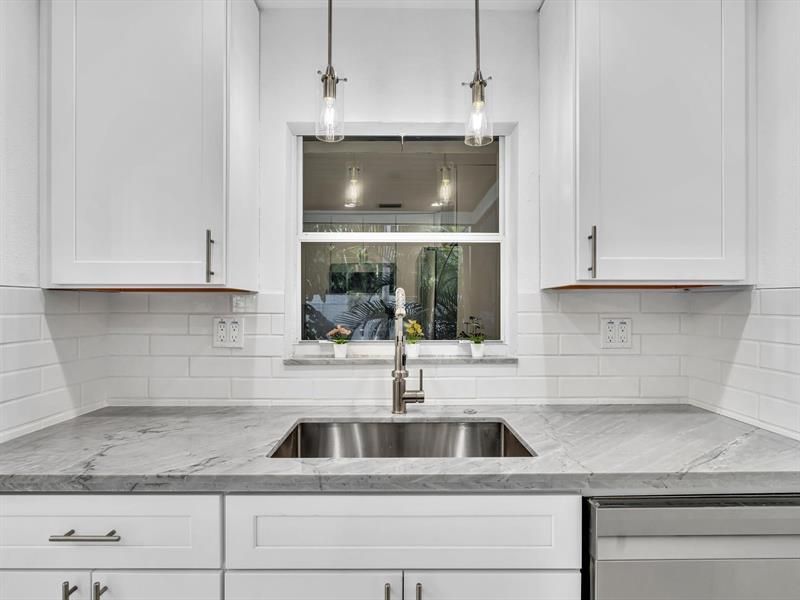 1700 SW 30th Street, Fort Lauderdale, FL 33315 Photo