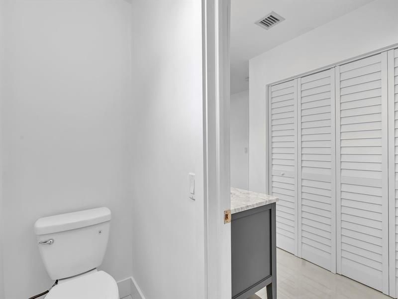 1700 SW 30th Street, Fort Lauderdale, FL 33315 Photo