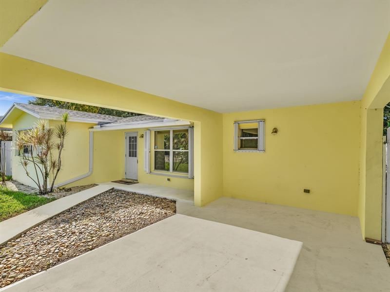 1700 SW 30th Street, Fort Lauderdale, FL 33315 Photo