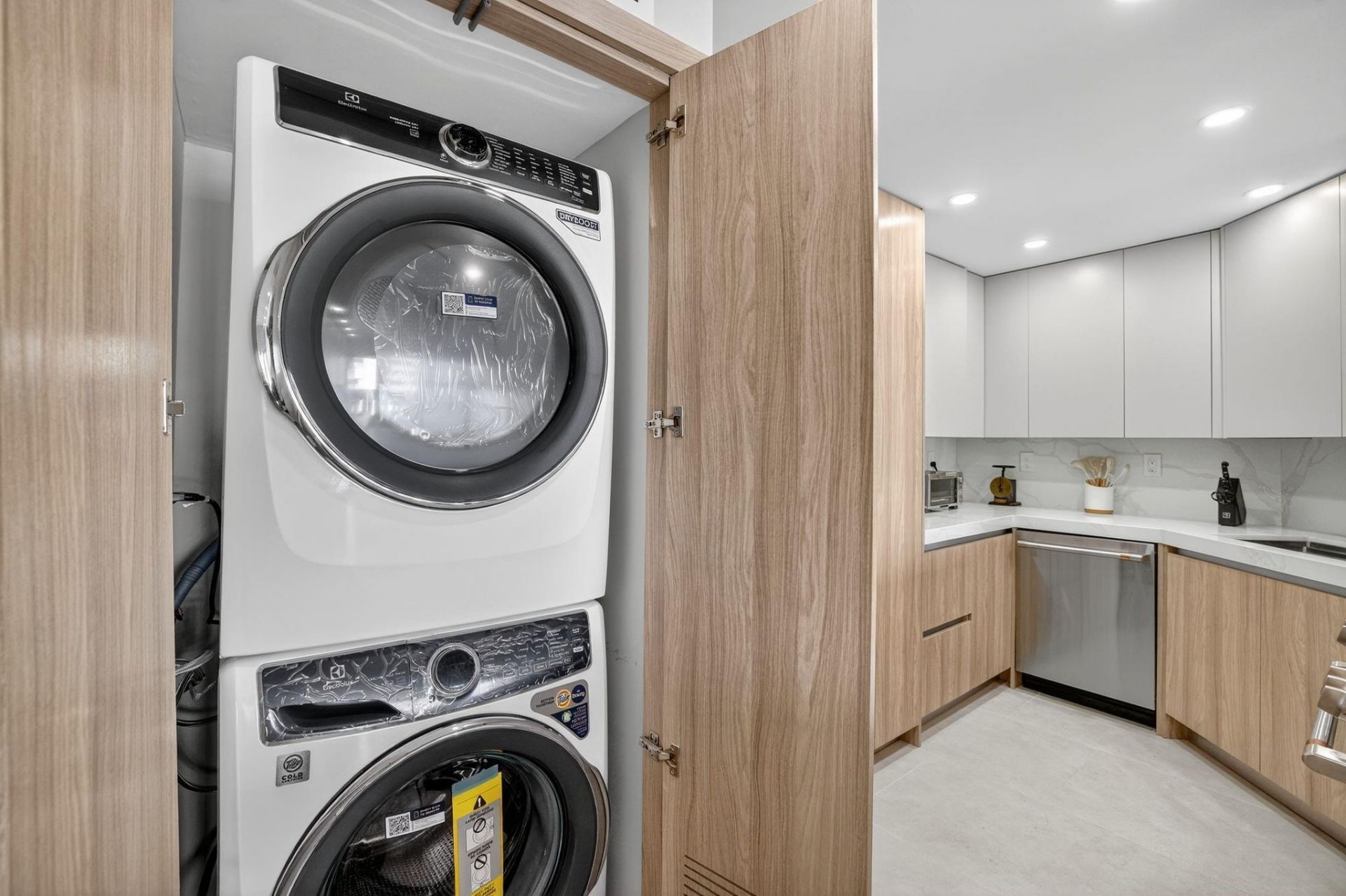 2100 S Ocean Drive, Unit 15E, Fort Lauderdale, FL 33316 Photo