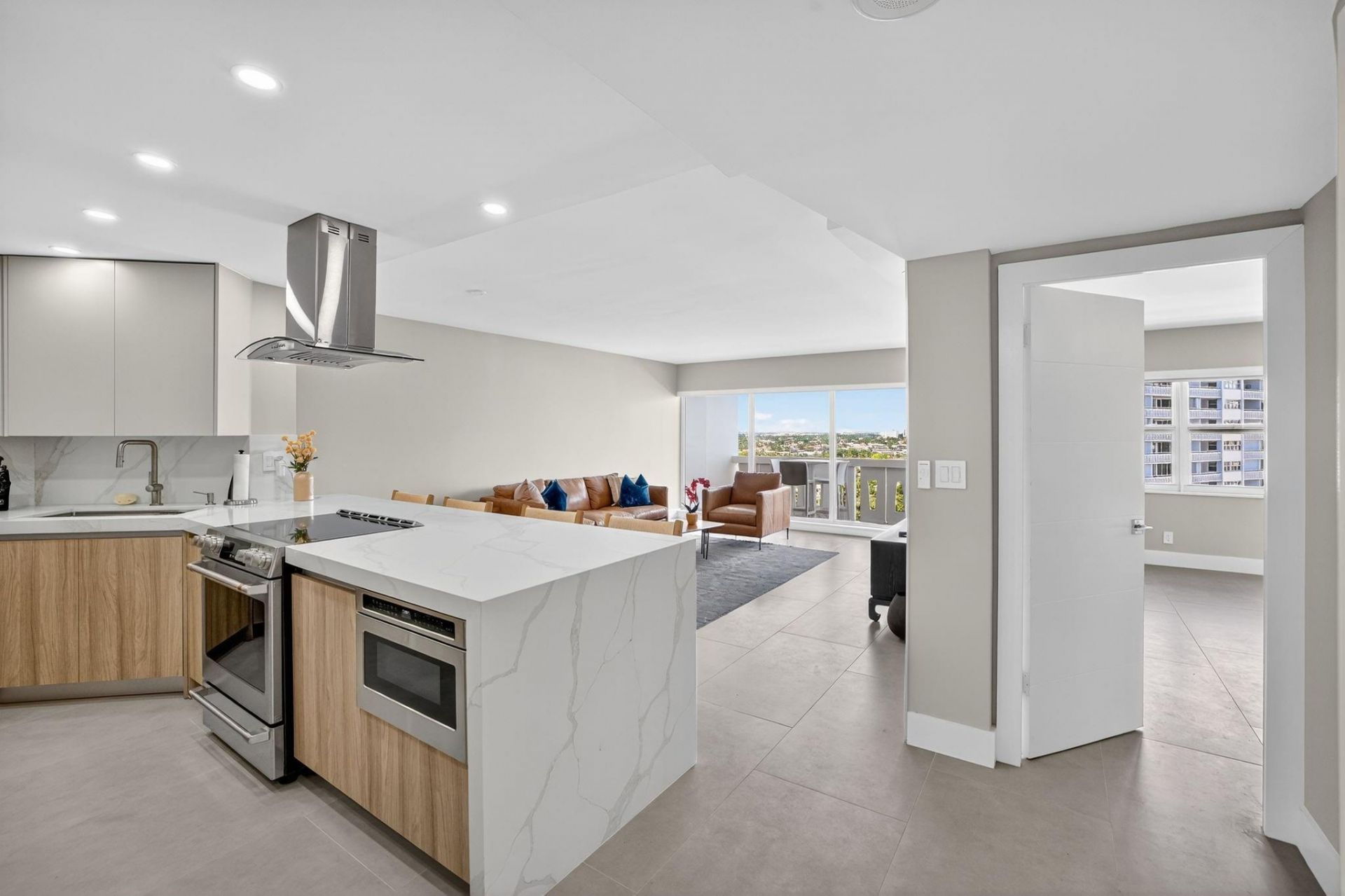 2100 S Ocean Drive, Unit 15E, Fort Lauderdale, FL 33316 Photo