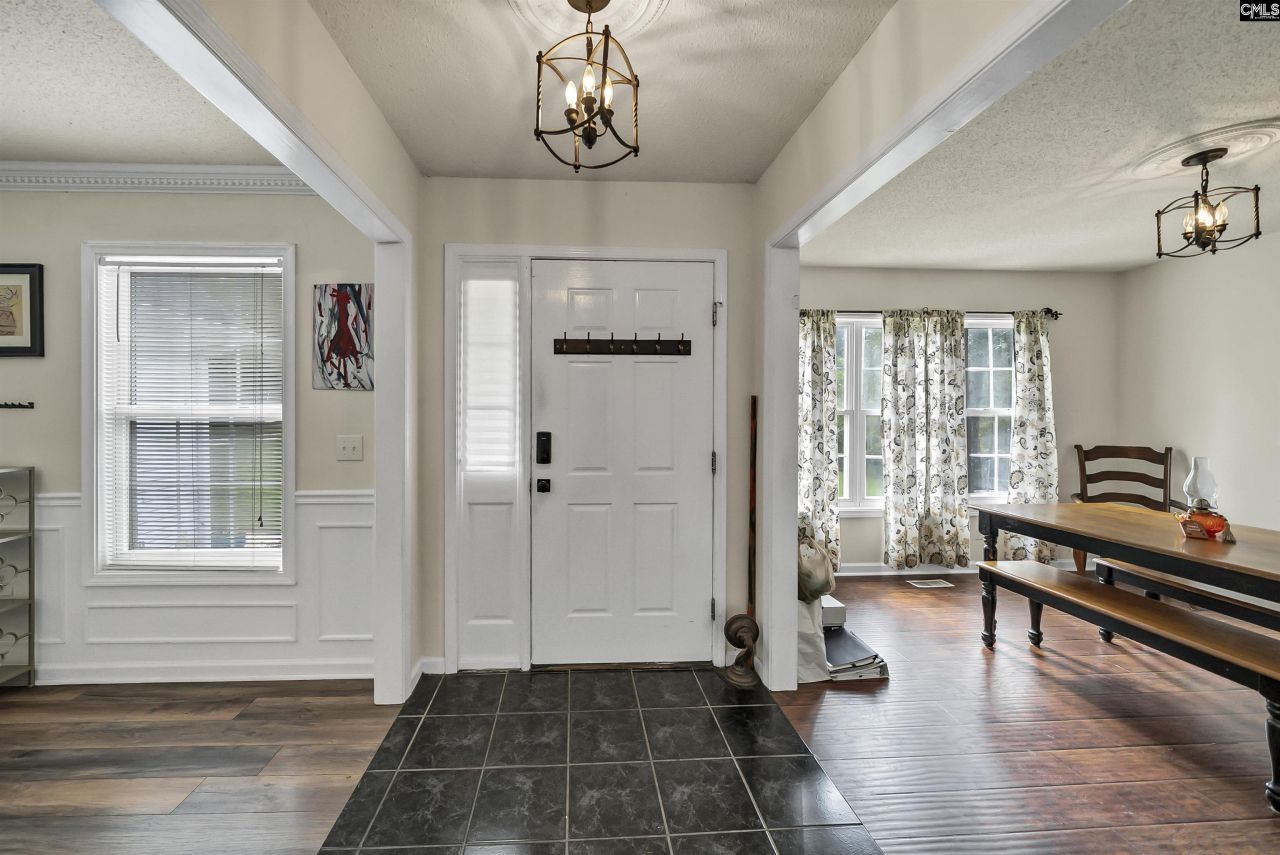 501 Canasta Drive Photo 9