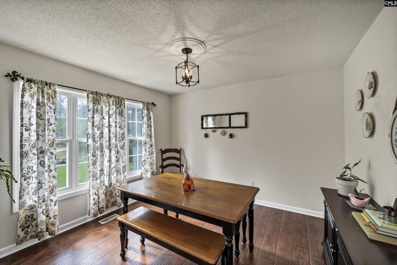 501 Canasta Drive Photo 12