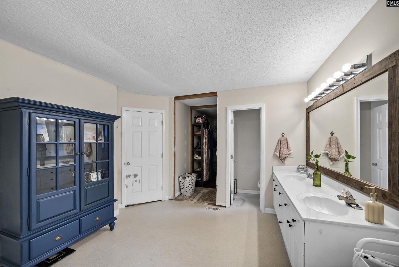 501 Canasta Drive Photo 31