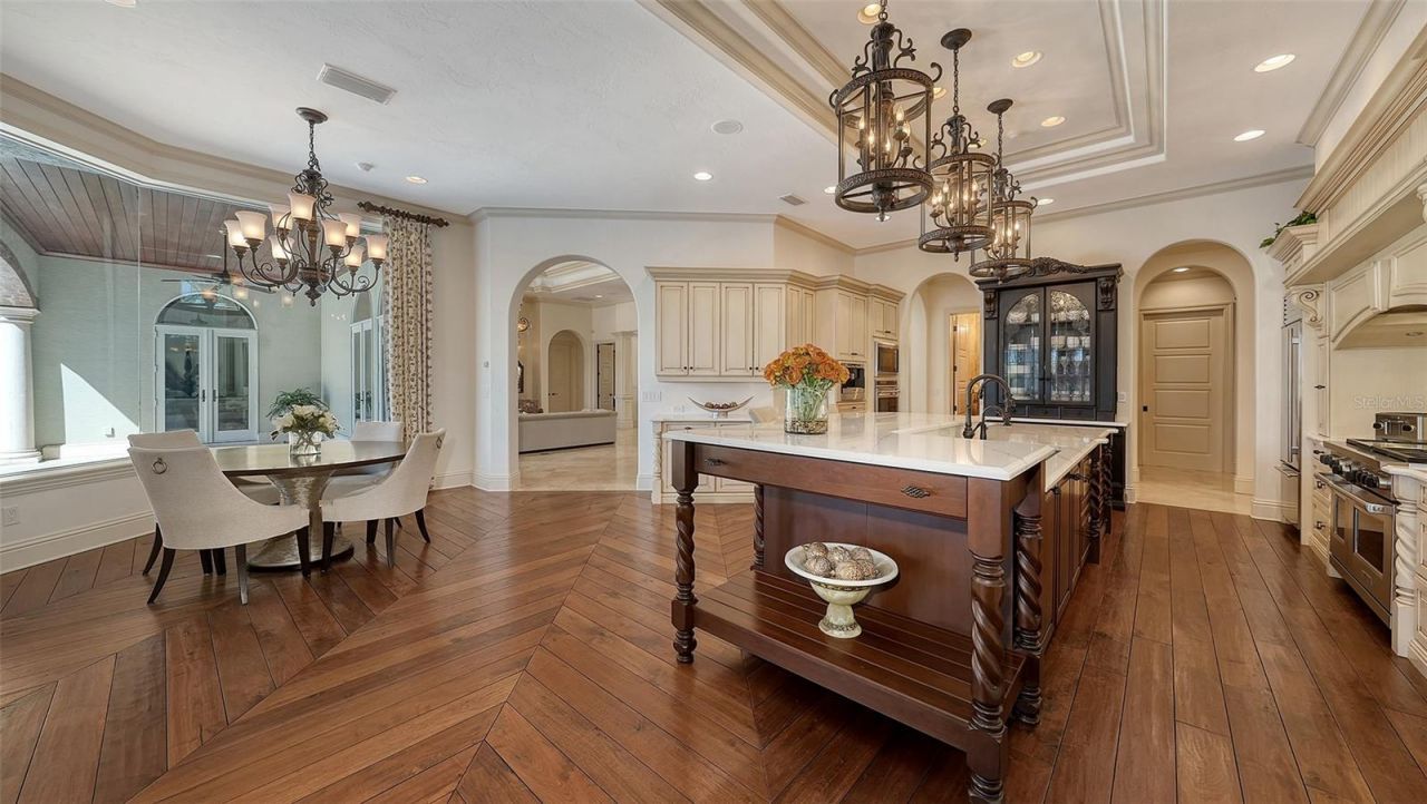 7320 Barclay Court, University Park, FL 34201 Photo