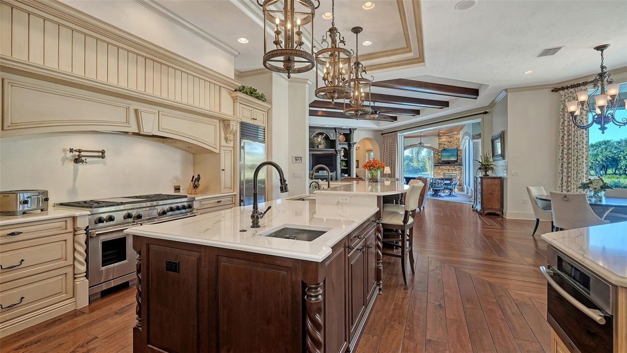 7320 Barclay Court, University Park, FL 34201 Photo