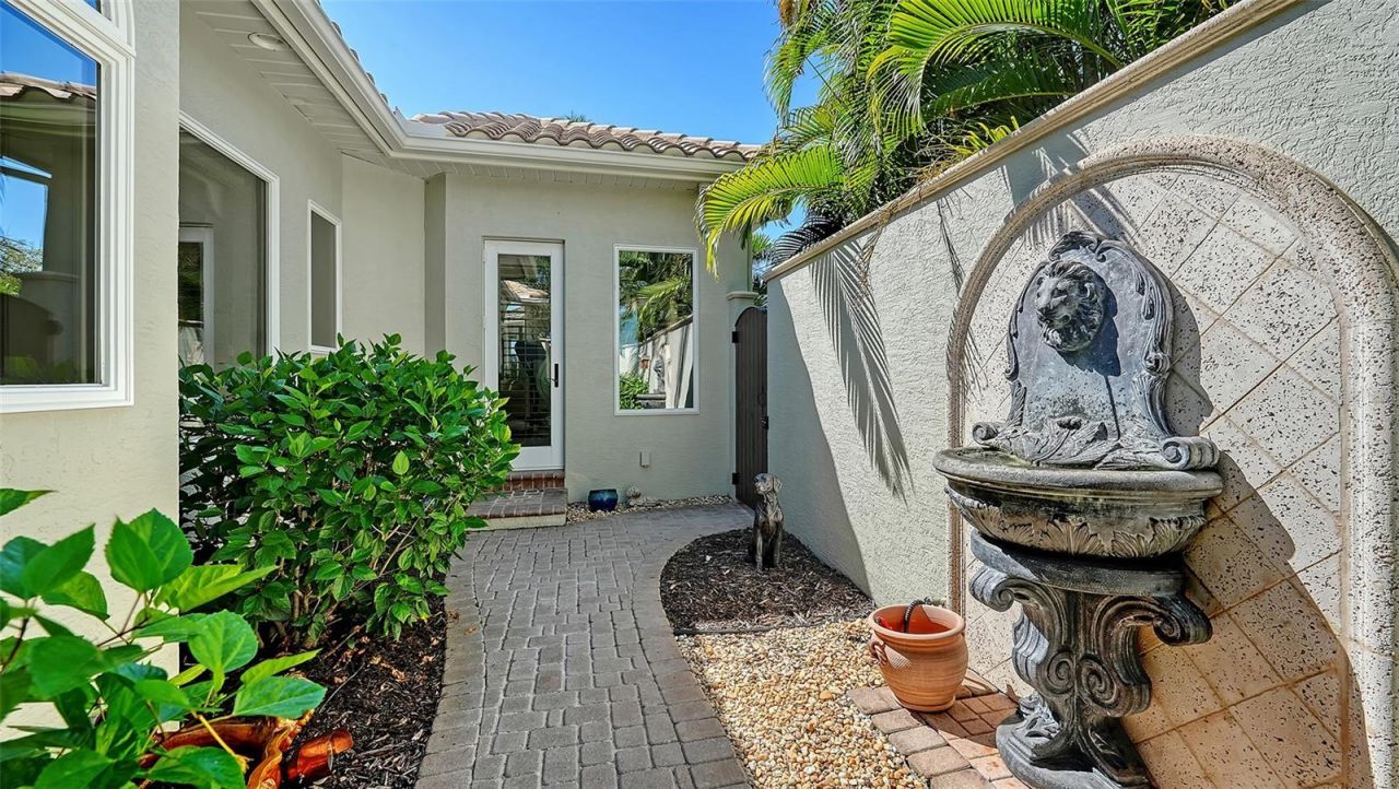 7320 Barclay Court, University Park, FL 34201 Photo