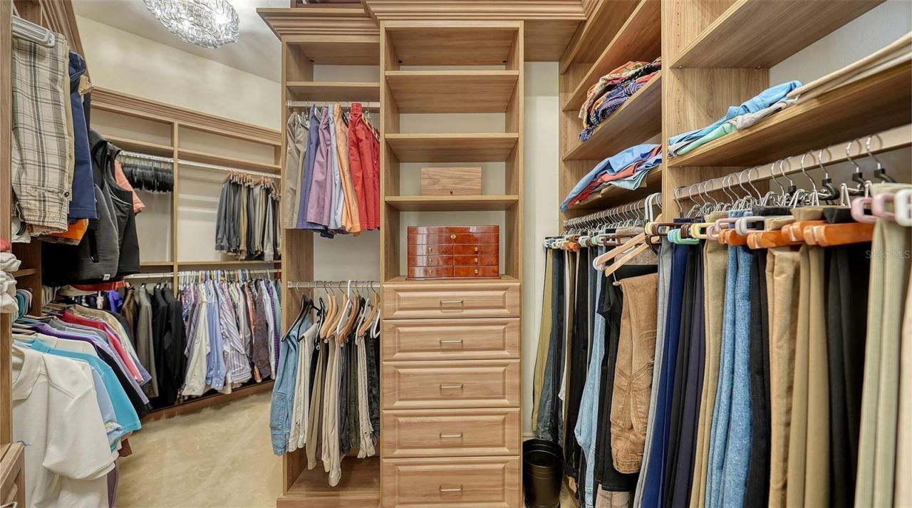 7320 Barclay Court, University Park, FL 34201 Photo