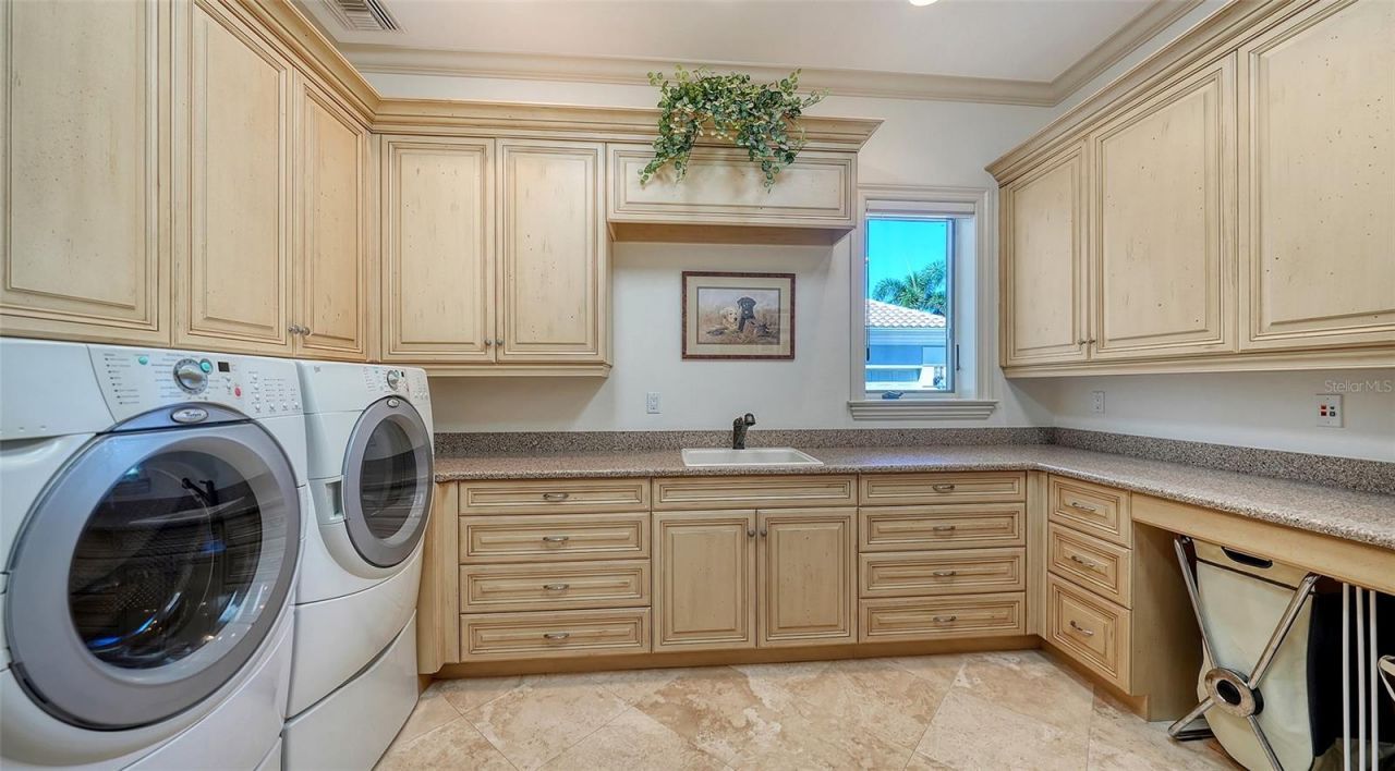 7320 Barclay Court, University Park, FL 34201 Photo