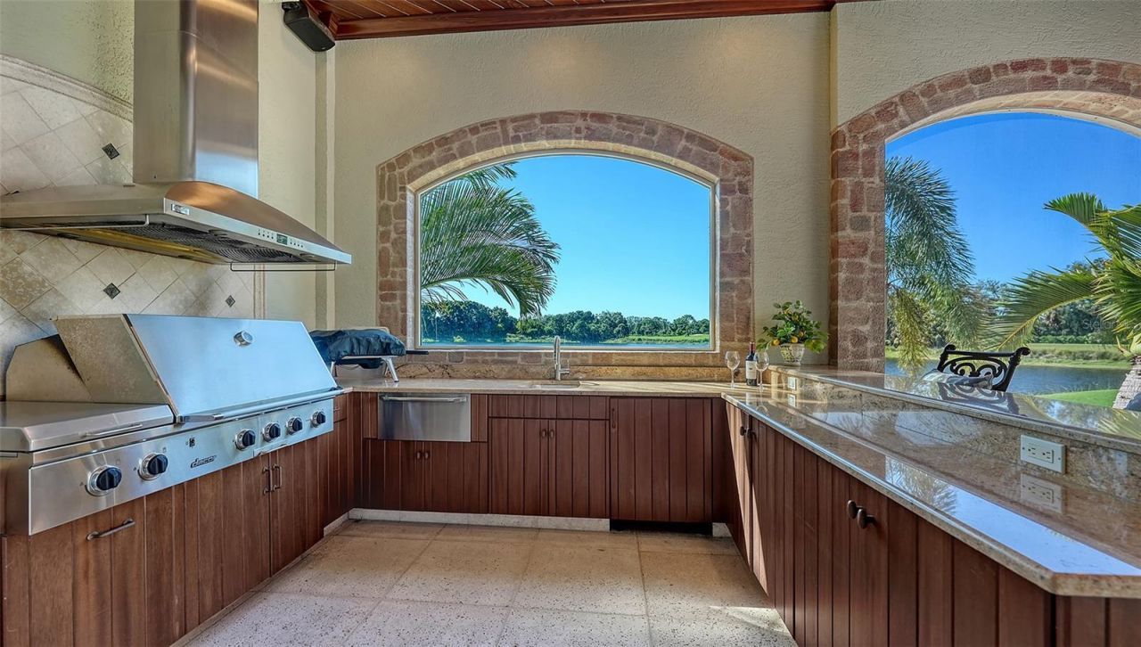 7320 Barclay Court, University Park, FL 34201 Photo