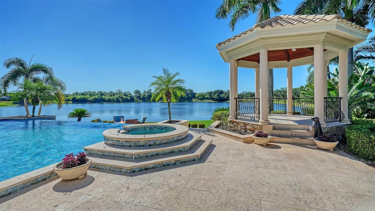 7320 Barclay Court, University Park, FL 34201 Photo