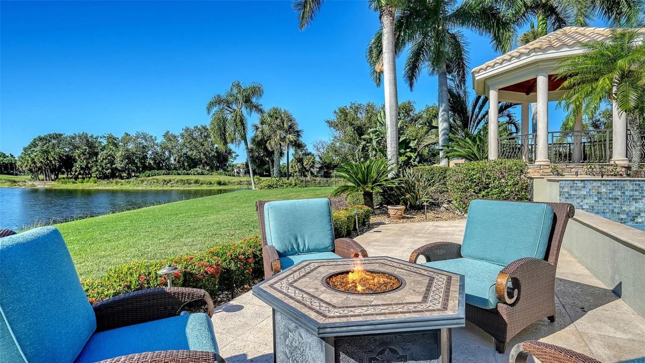 7320 Barclay Court, University Park, FL 34201 Photo