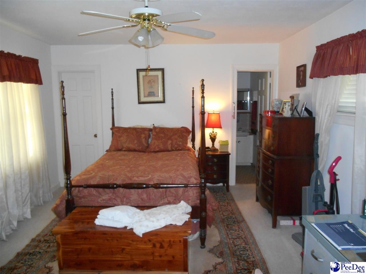 1607 2nd Loop Road Photo 11