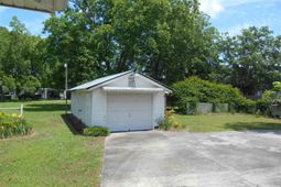 1607 2nd Loop Road photo 4