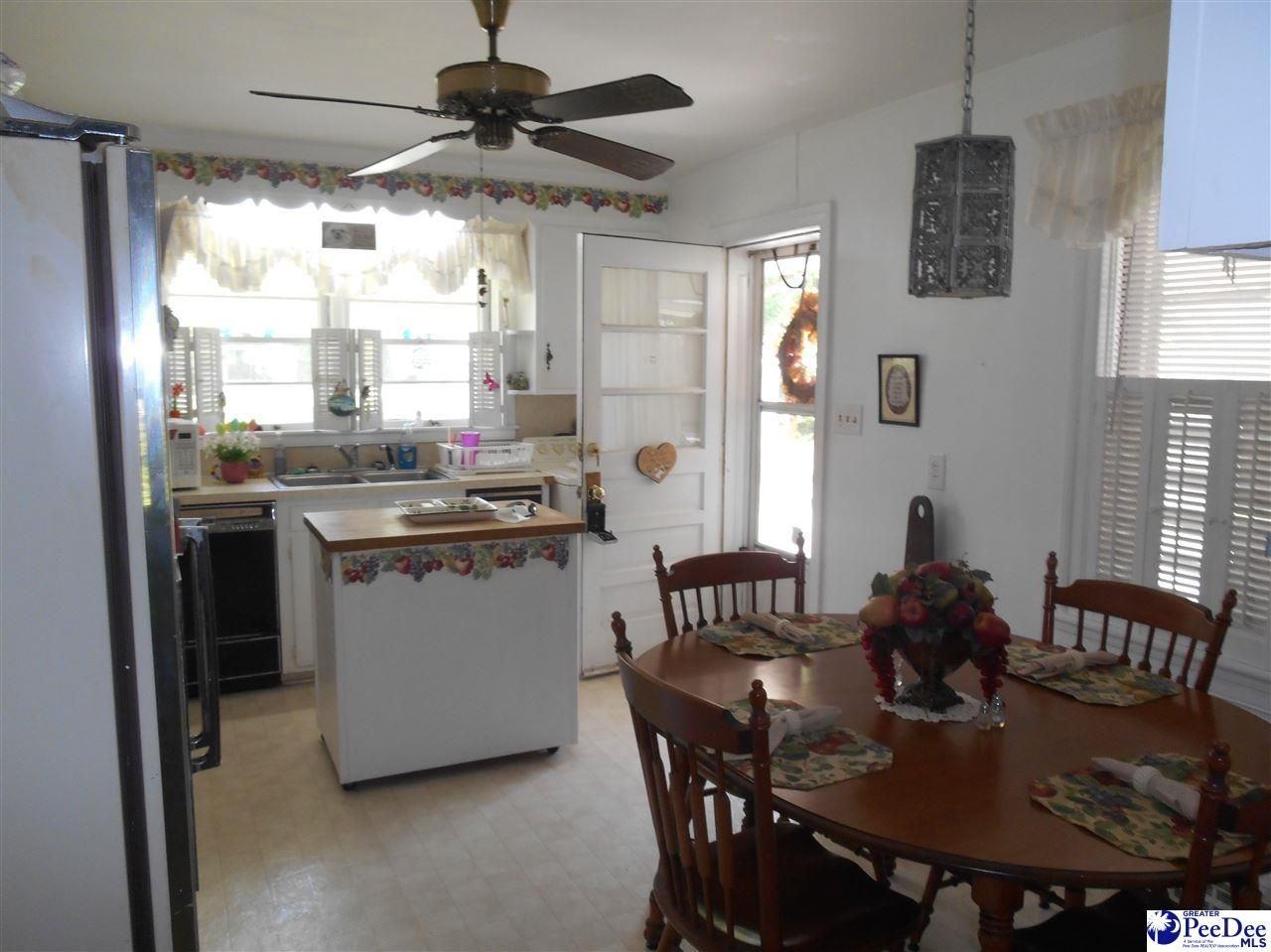 1607 2nd Loop Road Photo 7