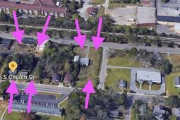 611 S Church Street photo 4