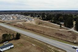 1050 Freedom Blvd photo 4