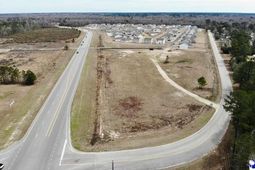 1050 Freedom Blvd photo 4