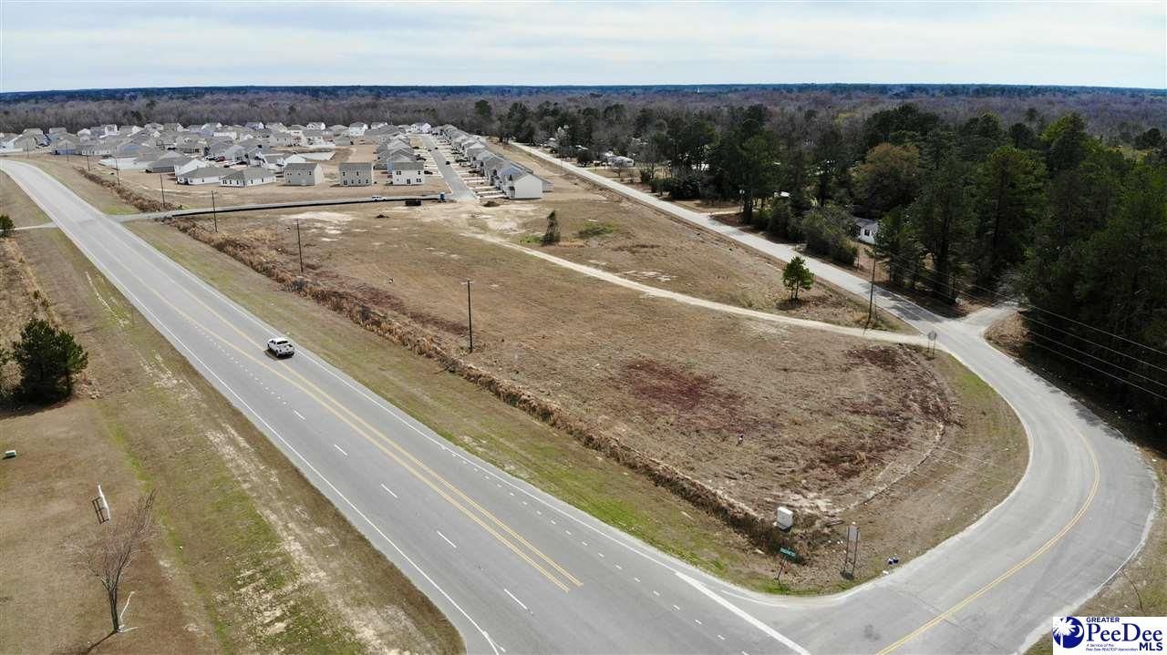 1050 Freedom Blvd Photo 6