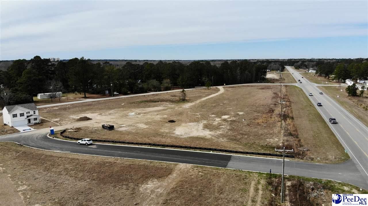 1050 Freedom Blvd Photo 7