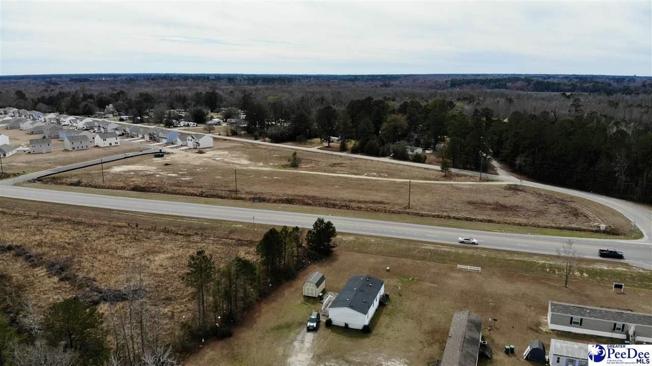 1050 Freedom Blvd Photo 8