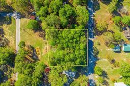 100 Triangle Drive photo 4