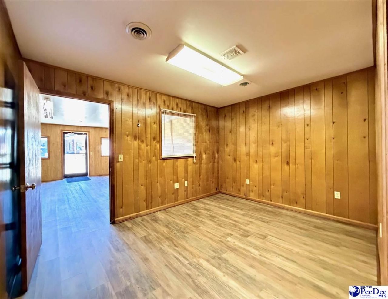 1109 S Highway 301 Photo 24