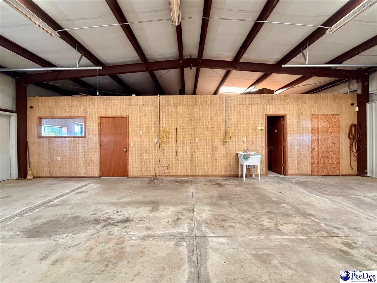 1109 S Highway 301 Photo 28