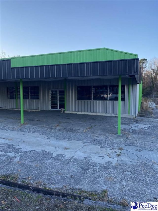 447 N Brooks Street Photo 4