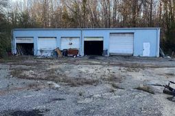 447 N Brooks Street photo 4