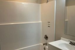 1001/1003 Jessamine Trl photo 4