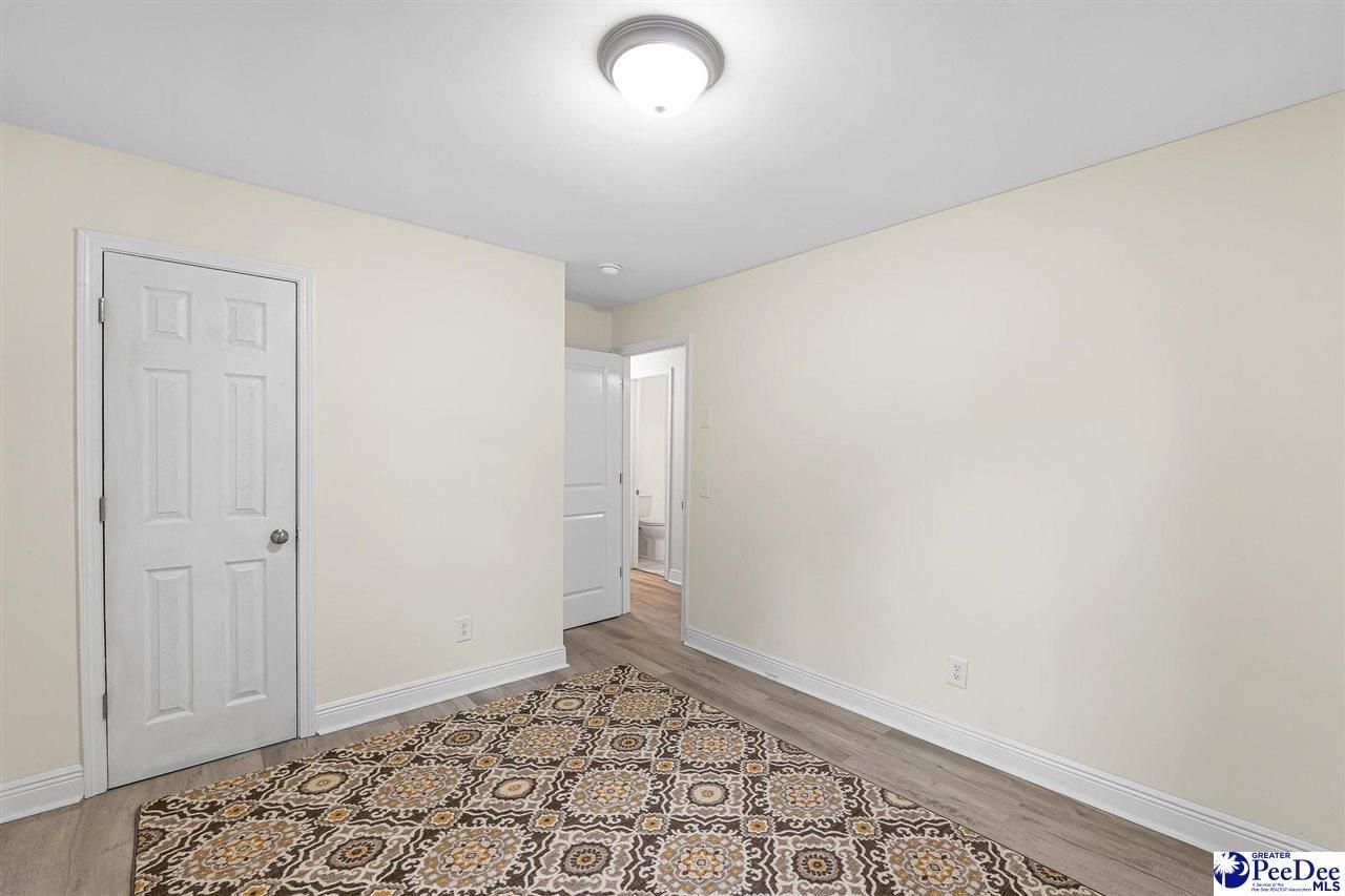 1551 N Sierra Range Photo 18