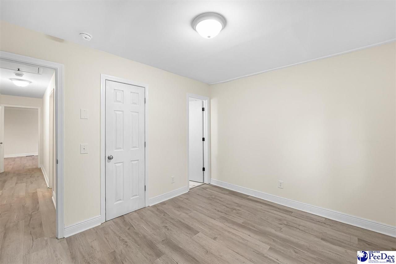 1551 N Sierra Range Photo 24