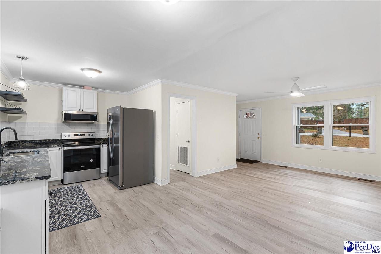 1551 N Sierra Range Photo 5