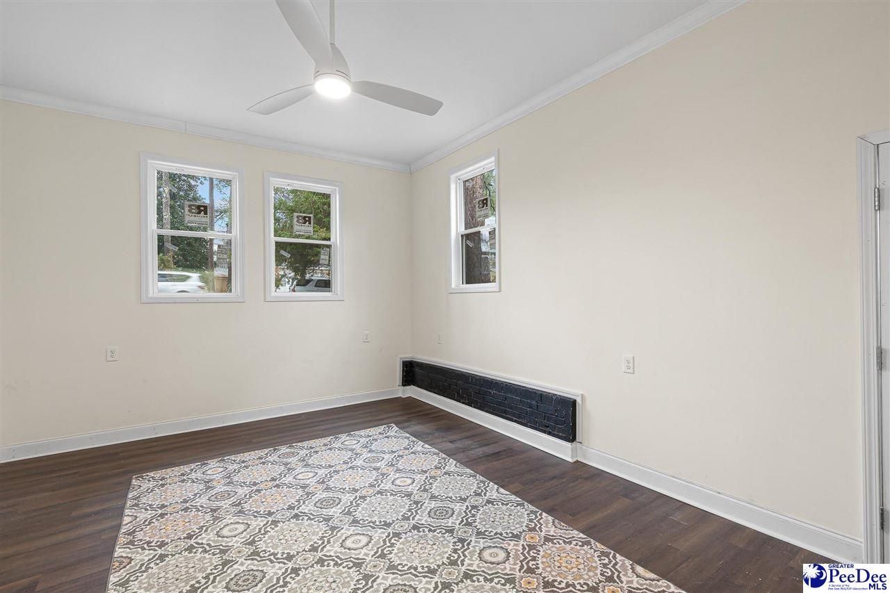 1551 N Sierra Range Photo 9