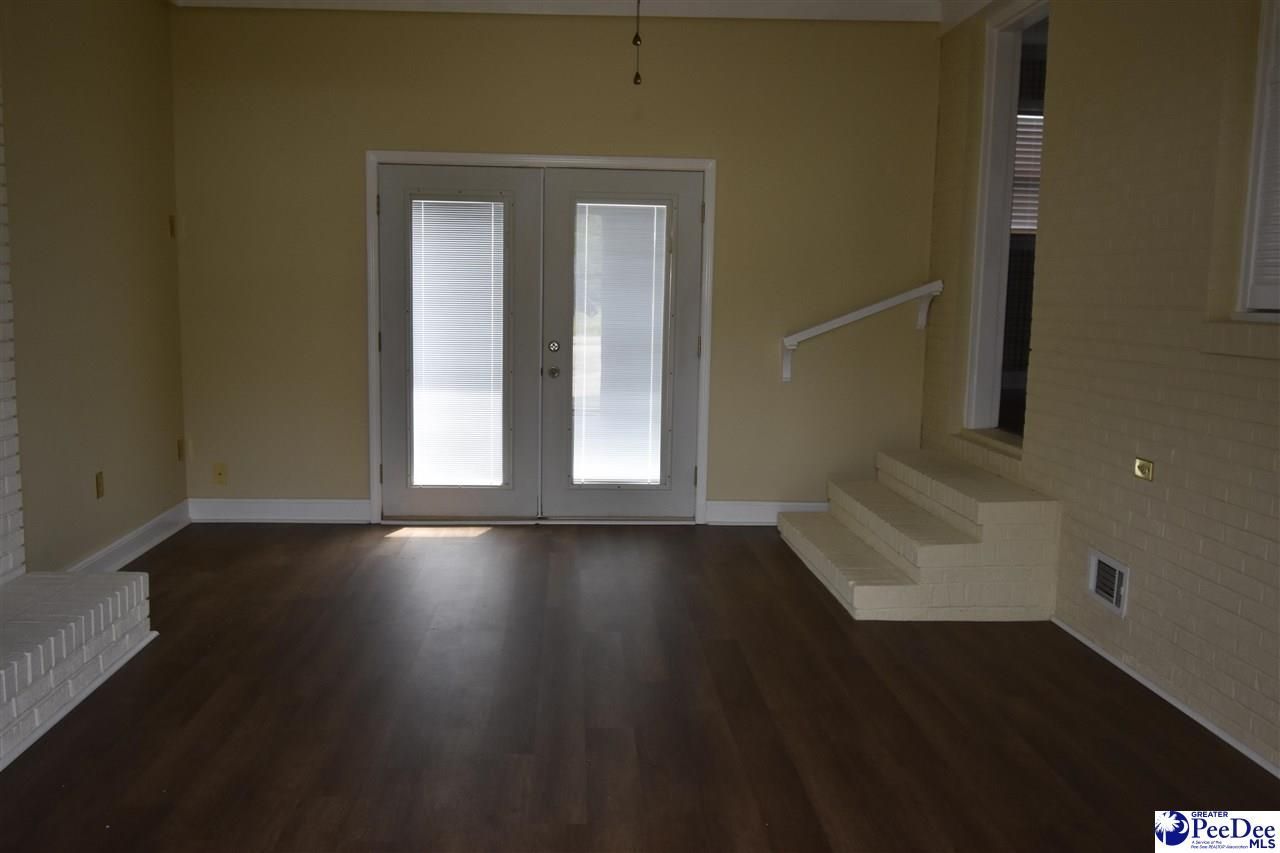130 Mustang Rd Photo 5