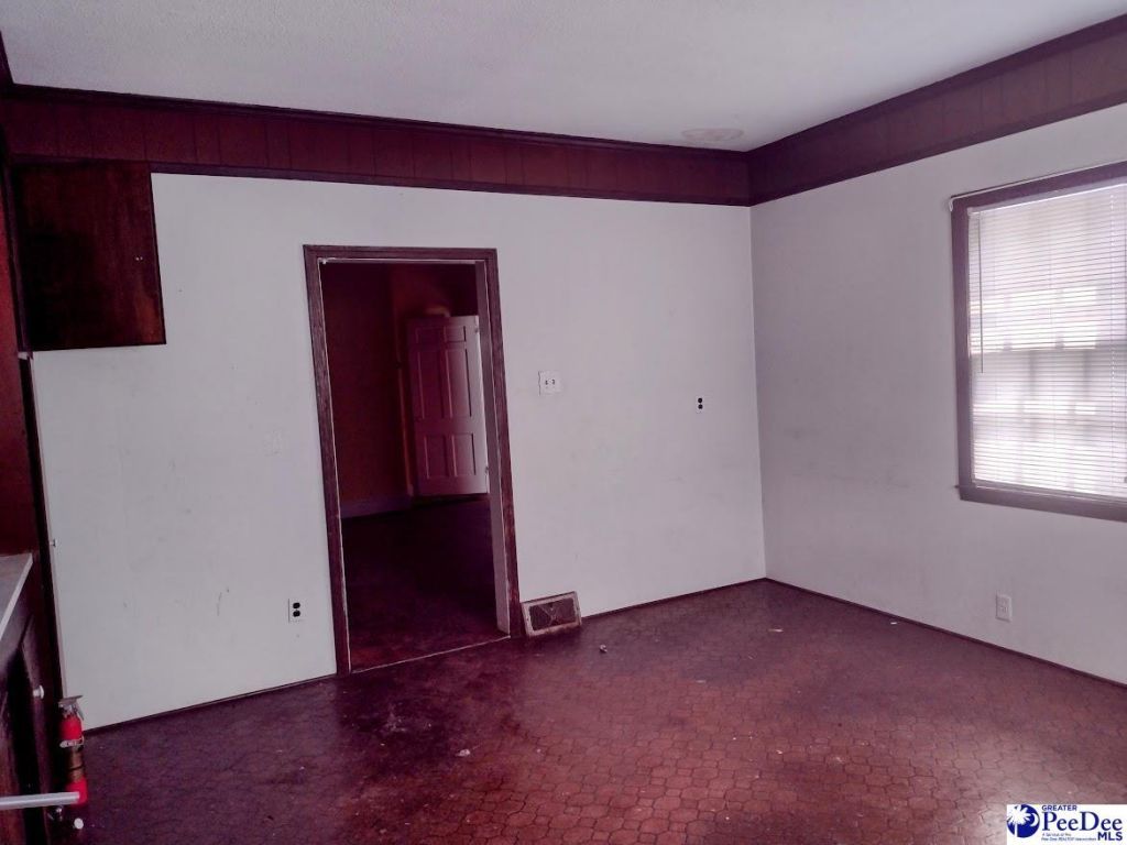 91 W Willow Grove Rd / Hwy 76 Photo 14