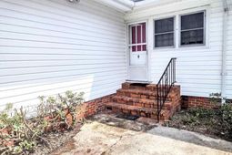 91 W Willow Grove Rd / Hwy 76 photo 4