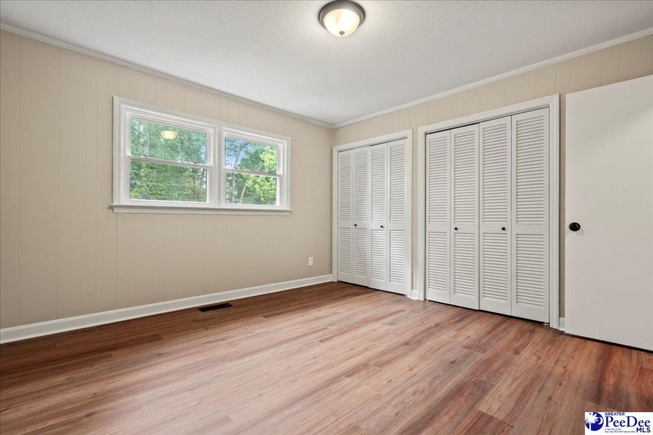 511 Arbor Dr Photo 23